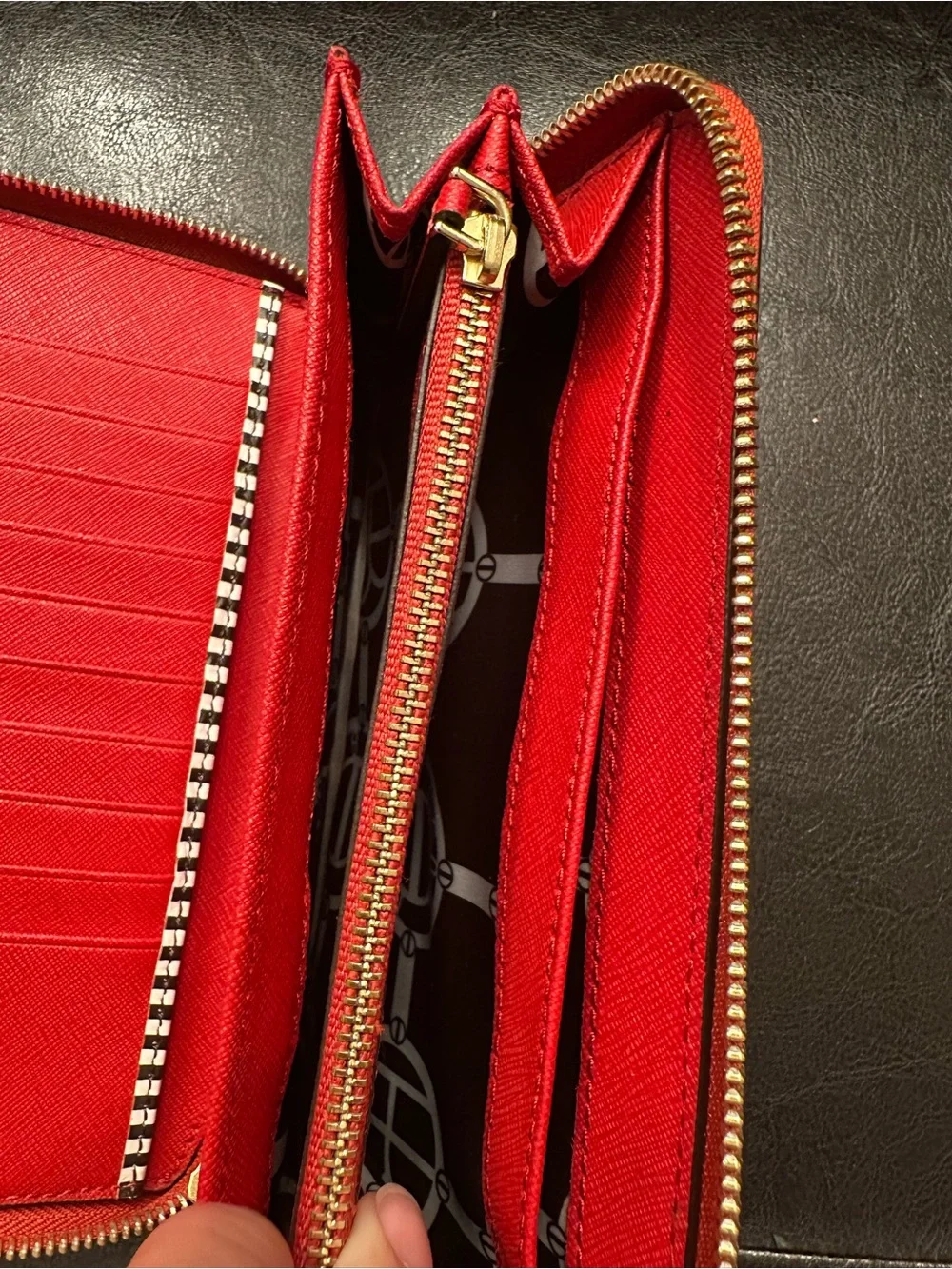 Henri Bendel Red Saffiano Leather Zip Around Wallet Clutch Organizer